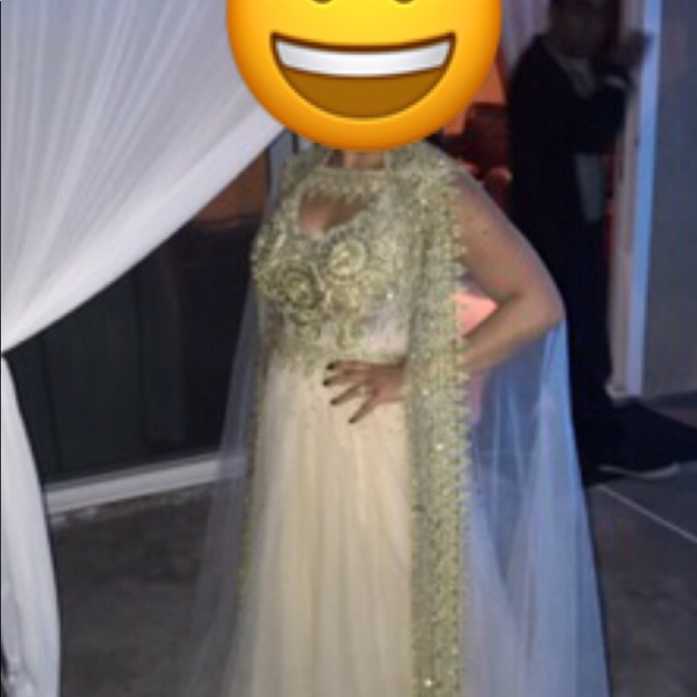 Cultural dress 2 pieces